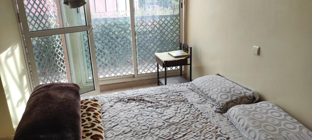 Charmant Appartement Dans Un Quartier Chic Et Calme มาร์ราเกช ภายนอก รูปภาพ