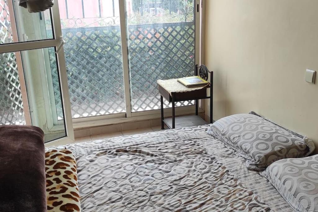 Charmant Appartement Dans Un Quartier Chic Et Calme มาร์ราเกช ภายนอก รูปภาพ